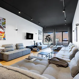 Aparthotel Liv Mtl Plaza ***
