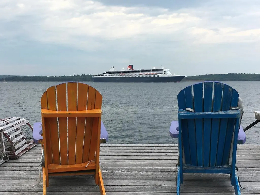 Seawatch Bed & Breakfast Bed & Breakfast Halifax